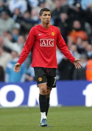 拜仁慕尼黑客场大胜勒沃库森