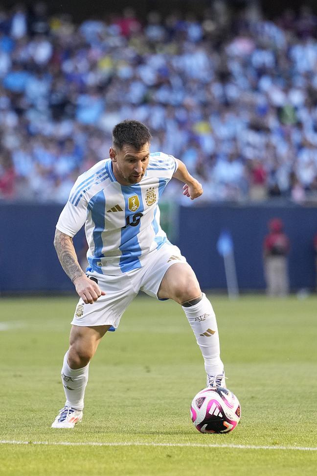 官方：2026女乙联赛将由足协和学体联共办，1月4日前预报名