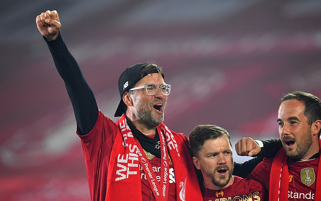 伦敦杀手！格纳布里3次欧冠客战伦敦球队斩7球1助攻