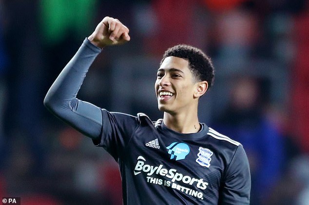 法甲半场：李刚仁破门，拉莫斯失良机，巴黎1-0勒阿弗尔