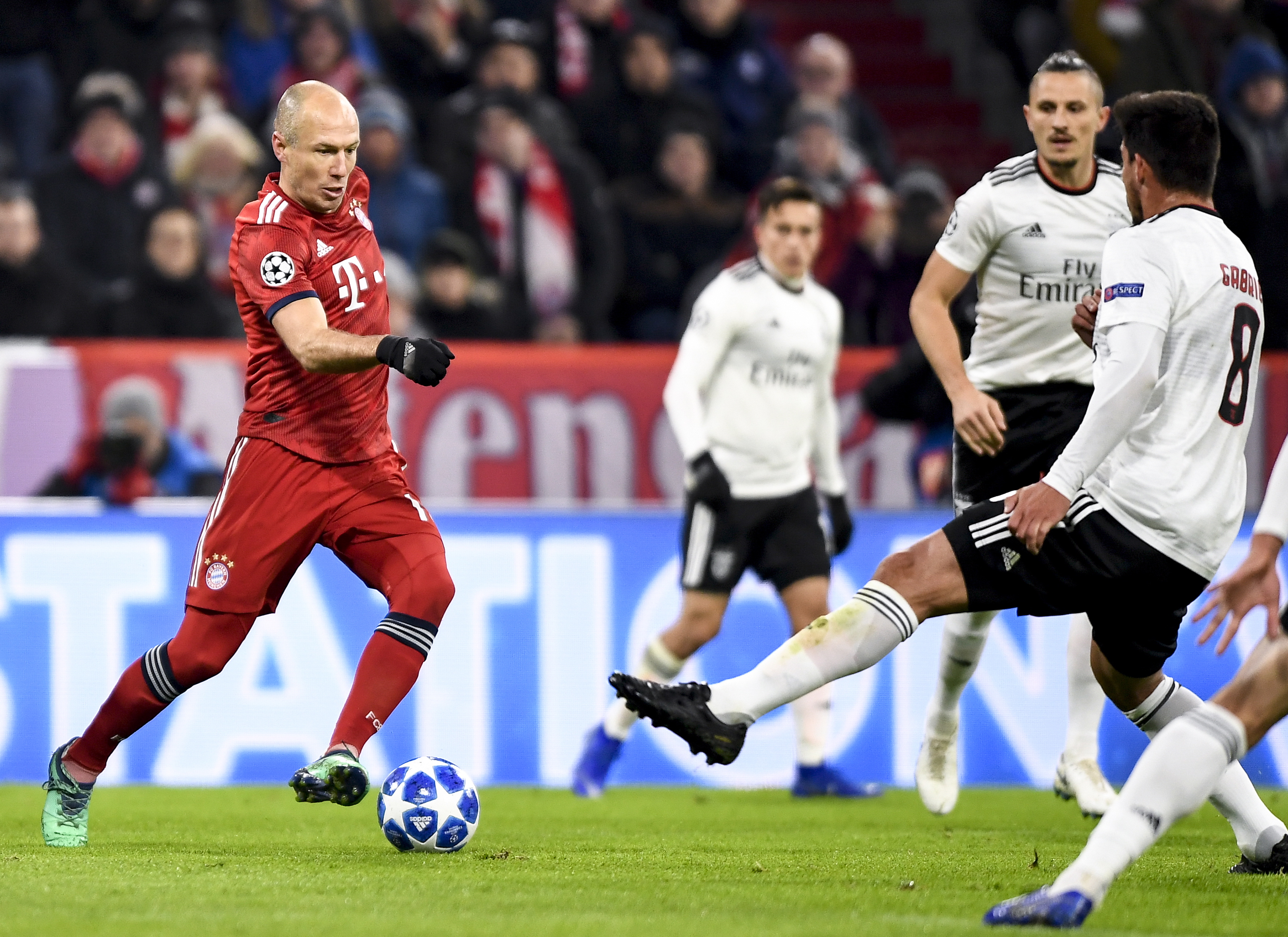 广东宏远56-30合肥男篮 广东志在晋级八强