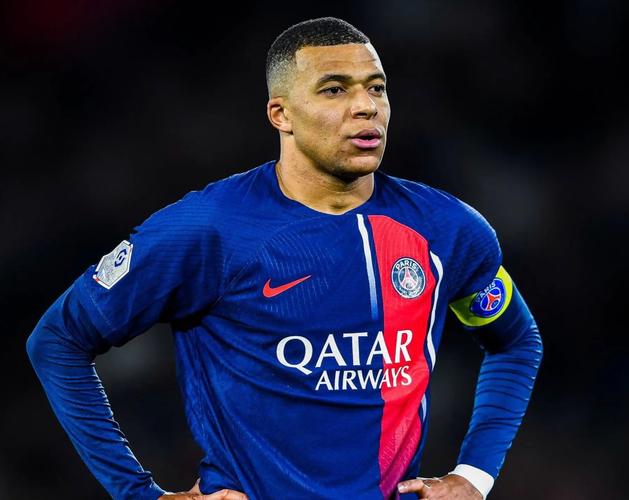 沪媒：莱昂纳多很可能因伤缺战柔佛，加布里埃尔也大概率缺席